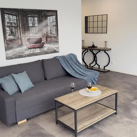 Lägenhet Luxus-penthouse Mit Terrasse & Klima Siegburg