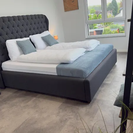 Lejlighed Luxus-penthouse Mit Terrasse&klima Siegburg