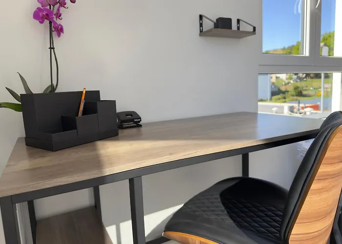 Luxus-penthouse Mit Terrasse&klima Appartement *